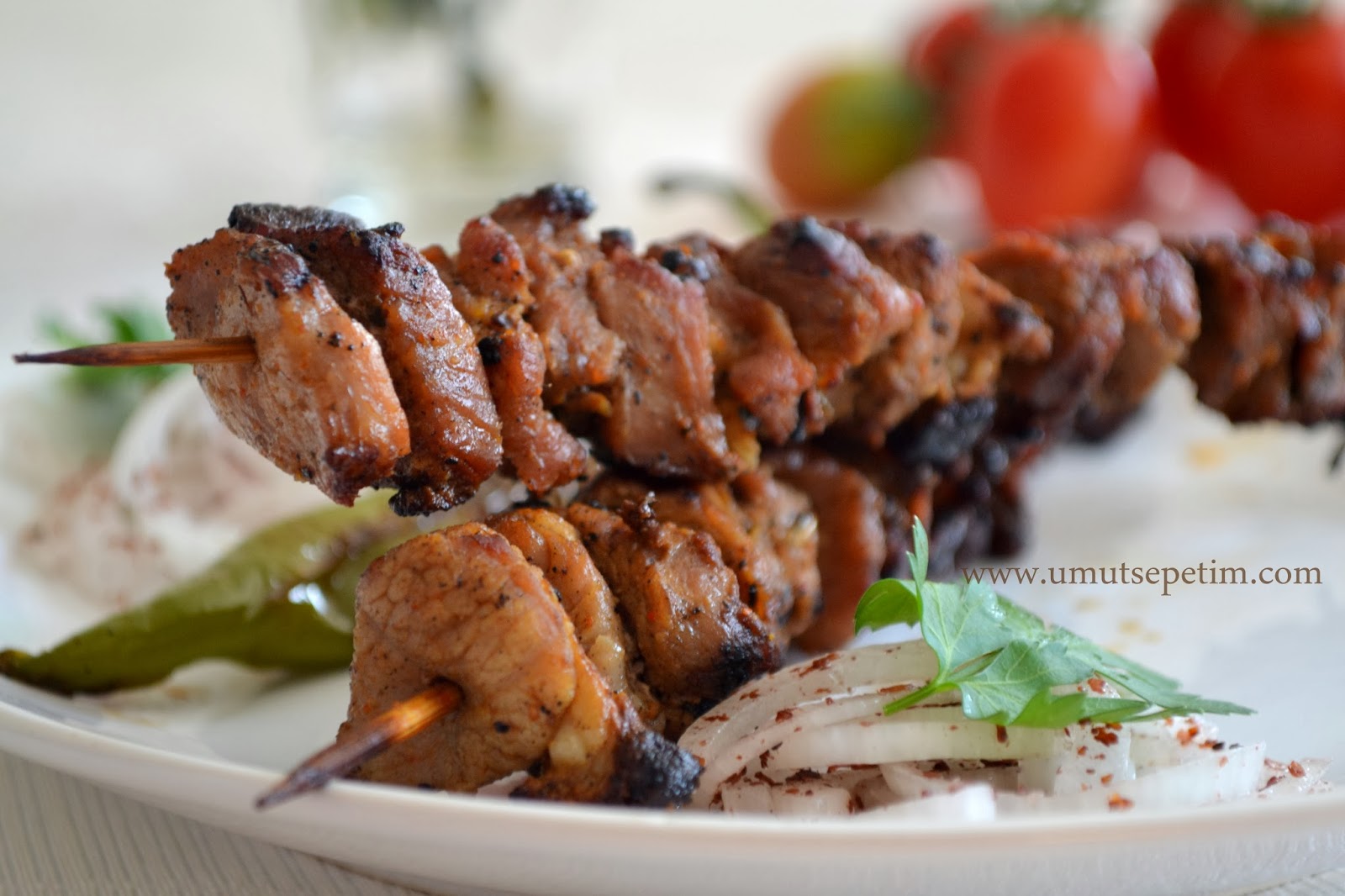 Kuzu şiş tarifi kebap tarifleri,umutsepetim,kuzu şiş nasıl yapılır