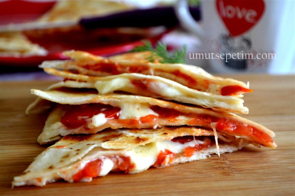 Lavaş böreği tarifi börek tarifleri,lavaş böreği