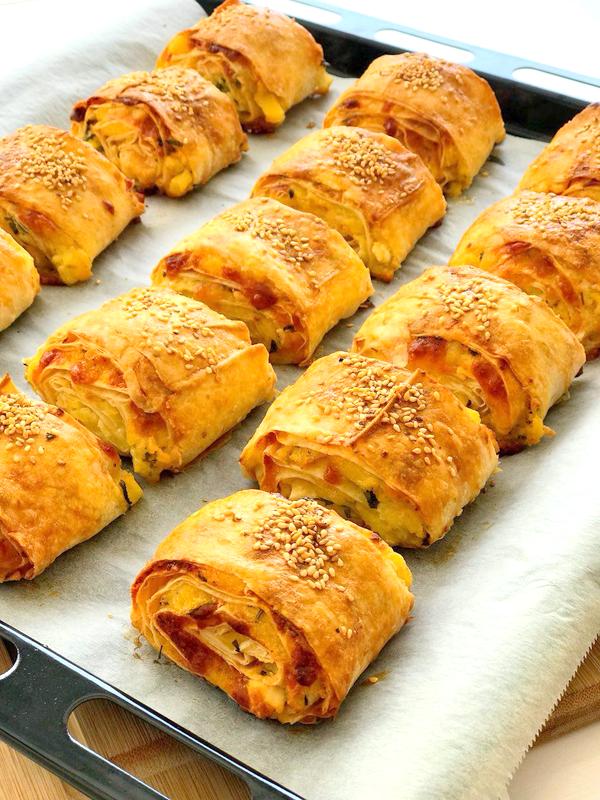 Patatesli Peynirli Dilim Börek